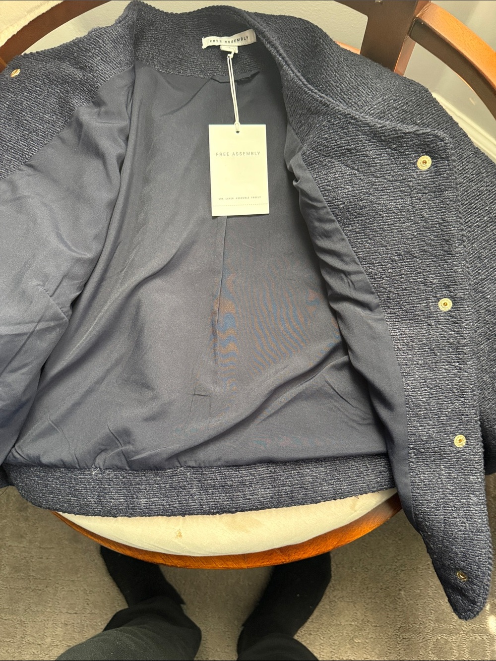 Free Assembly jacket - Picture 5 of 5